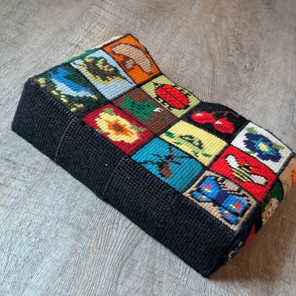 1970s Columbia Minerva "Ecology" Needlepoint Handbag Patchwork Vintage - Picture 5 of 10